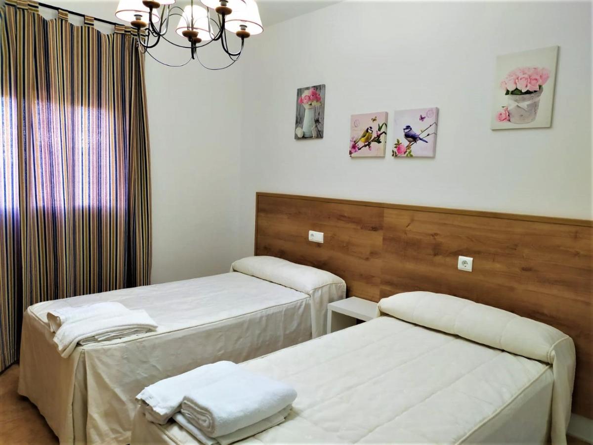 Apartamento Villa Soterrana Trujillo Buitenkant foto