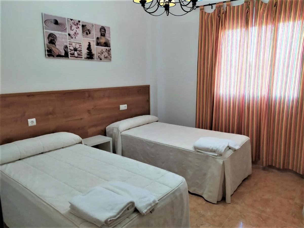 Apartamento Villa Soterrana Trujillo Buitenkant foto